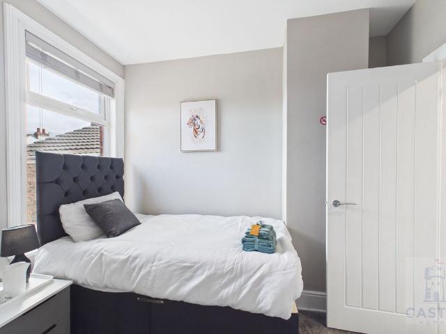 89 Ladysmith Road, Grimsby DN32, 4 bed shared accommodation to rent, £450 pcm | PrimeLocation