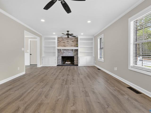 89 Lake Drive