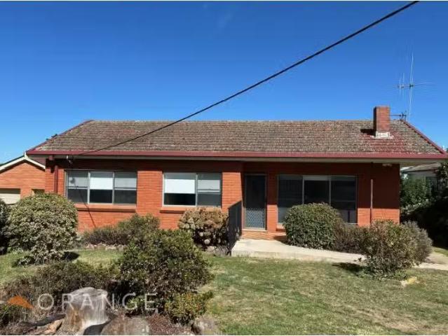 89 Molong Road, Orange House for rent Listed by Christopher B.