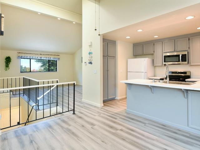 89 Southwind Dr