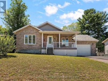 89 Spruce Street, Petawawa, ON, K8H 3H7 house for sale | Listing ID X13237 | Royal LePage