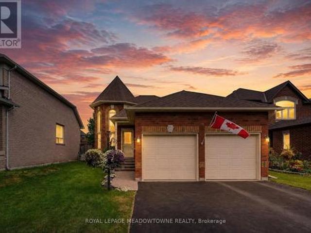 89 Standish Street, Halton Hills, ON, L7G 5W3 house for sale | Listing ID W13779 | Royal LePage