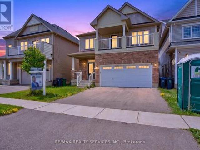 8 Munro Circle, Brantford, ON, N3T 0R2 house for sale | Listing ID X13552 | Royal LePage