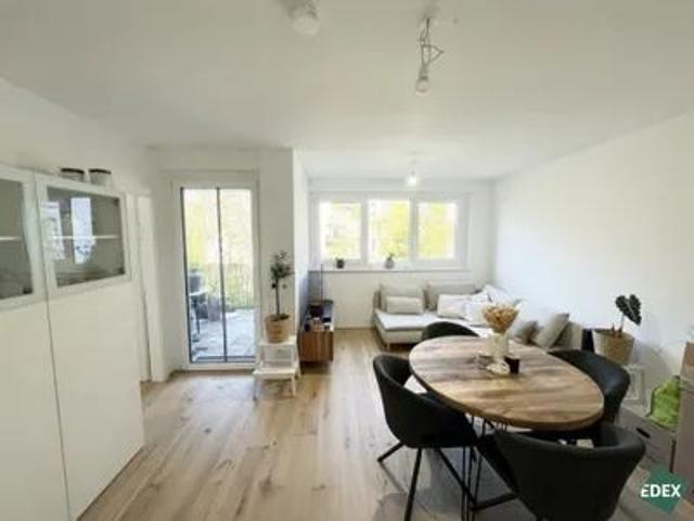 8 m² Balkon: Moderne 2 Zimmer Wohnung direkt bei der U3!
