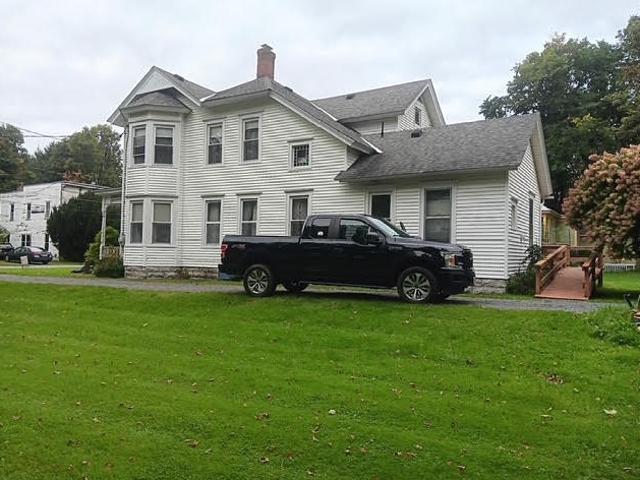 8 Maple Street