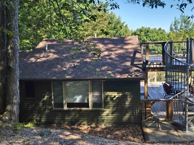 8 Marsh Hill Road