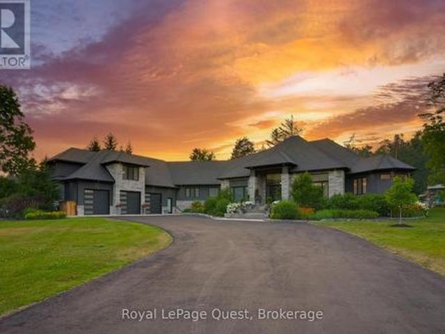 8 Midves Court, Springwater Midhurst, ON, L9X 0P3 Luxury House for sale | Listing ID S13620 | Royal LePage Carriage Trade Luxury Properties