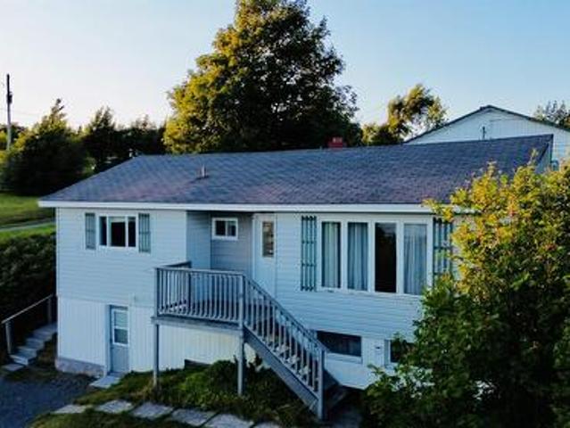 8 Moores Hill, Carbonear, NL, A1Y 1A4 house for lease | Listing ID 1299 | Royal LePage