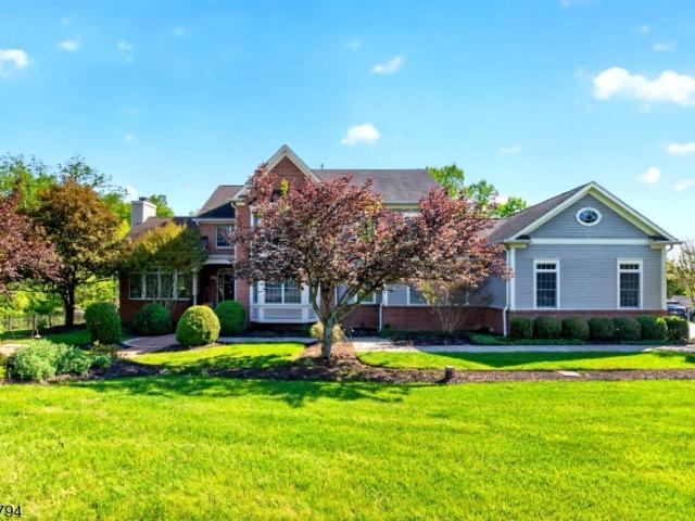 8 Morningside Ct