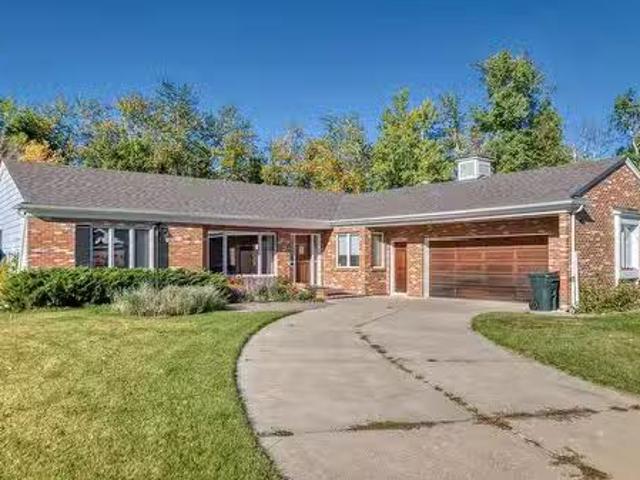 8 Morel Crescent, Spruce Grove, AB, T7X 2P7 house for sale.