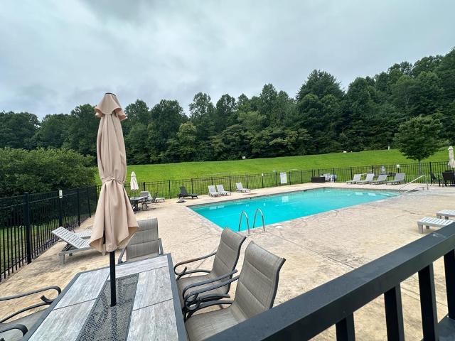 8 Mountain Meadows Dr, Morganton, GA 30560 | MLS #421078