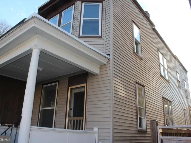 8 N Locust Street