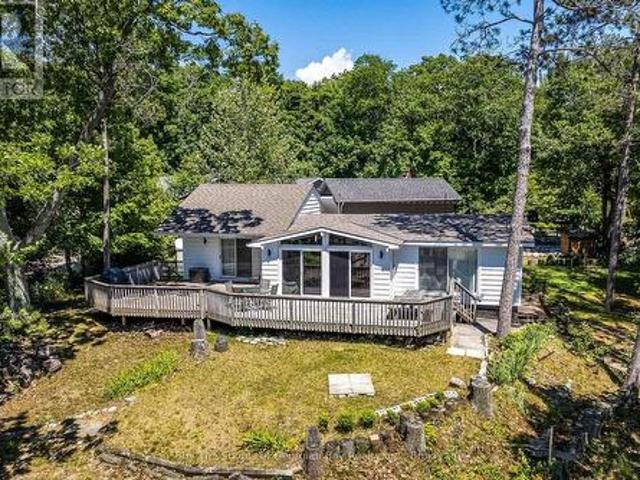 8 Nassau Court, Tiny, ON, L9M 0H3 house for sale | Listing ID S13223 | Royal LePage