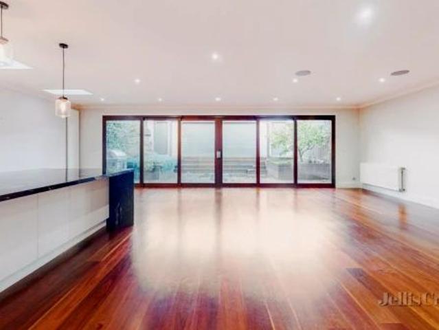 8 Normanby Street, Windsor, Melbourne