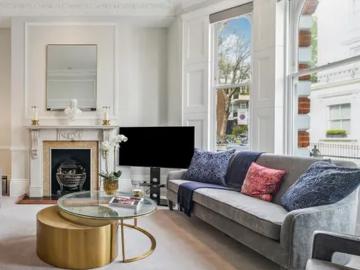 8 Observatory Gardens, London, W8 7HY, United Kingdom | 3 bed apartment for rent #121704756 | Rentberry