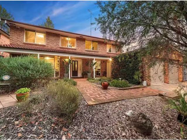 8 Odney Place, Castle Hill House for rent Listed by Vincent.
