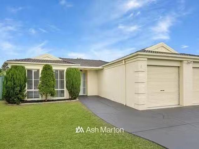 8 Oriana Grove, Skye, VIC 3977