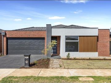 8 Adagio Road, Strathtulloh