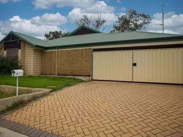 8 Agett Way, Northam, WA 6401