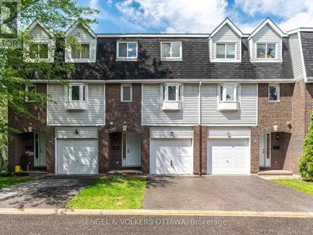 8 Almond Lane, Ottawa, ON, K2L 3T2 townhouse for sale | Listing ID X13714 | Royal LePage
