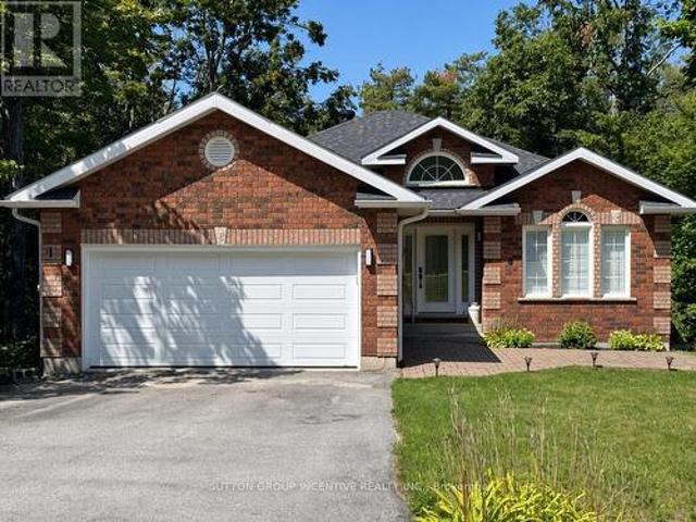 8 Alpine Way, Oro Medonte, ON, L0L 2L0 house for sale | Listing ID S13699 | Royal LePage