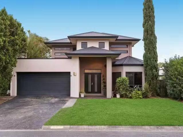 8 Aquarius Street, Reedy Creek, QLD 4227