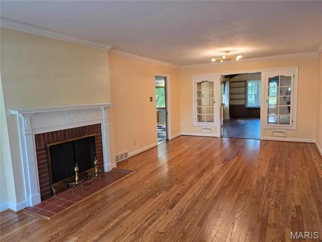 8 Buckeye Drive, Ferguson, US, MO