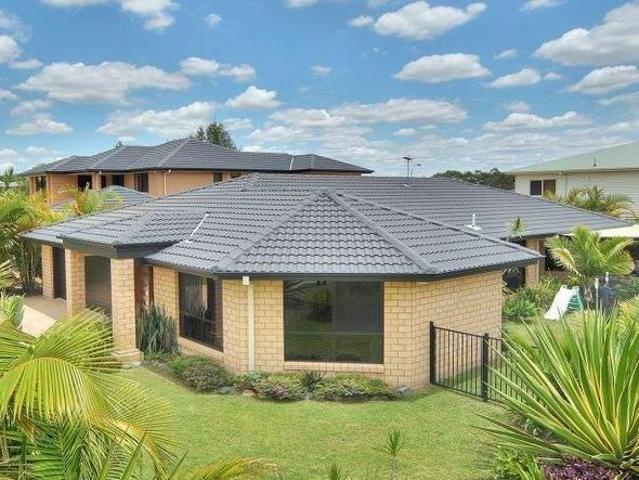 8 Bufalino Street, PARKINSON, QLD 4115