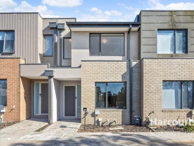 8 Banrock Place, Wollert, VIC 3750