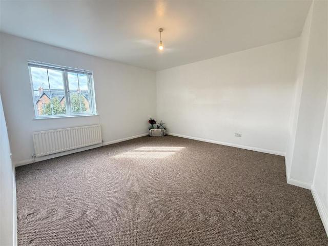8 Bartleys Wood, Ballywalter
