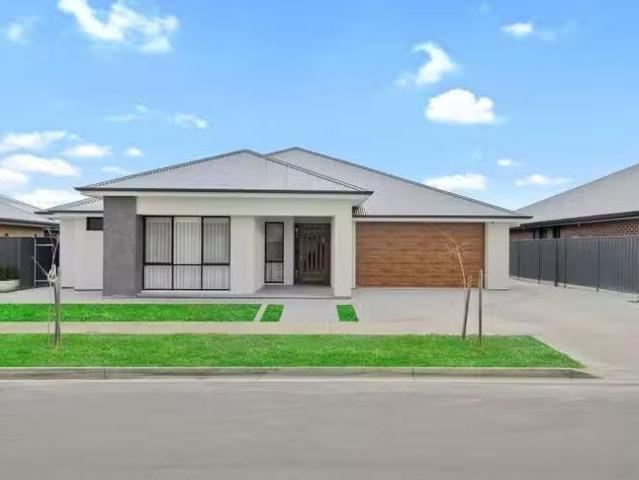 8 Battye Street, Riverlea Park, SA 5120