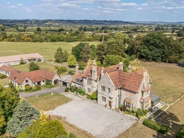 8 Bedroom Country House Character Property