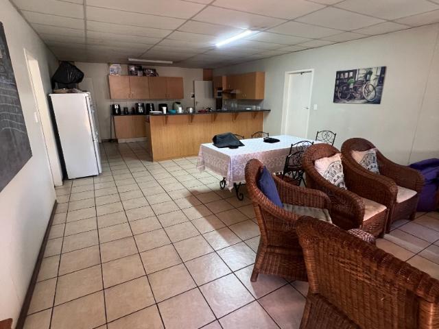 8 Bedroom Apartment / Flat For Sale in Hatfield