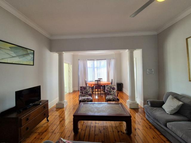 8 Bedroom Apartment / Flat For Sale in Musgrave