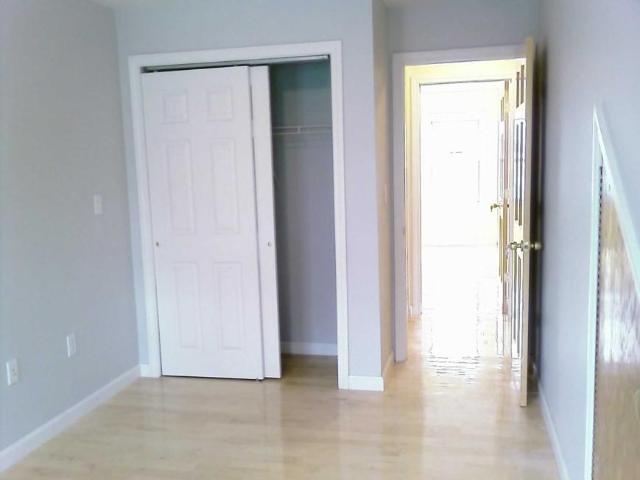 8 bedroom, Boston MA 02135 LS98396890
