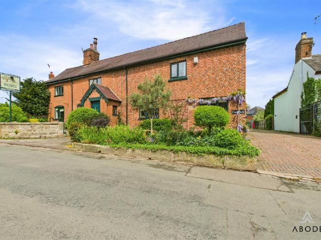8 bedroom detached house for sale