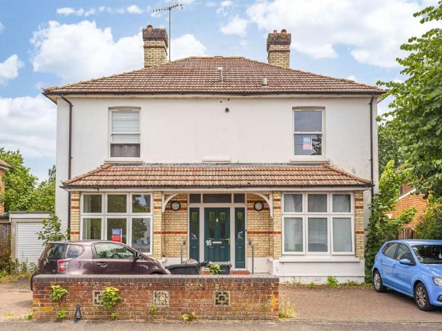 8 bedroom detached house for sale