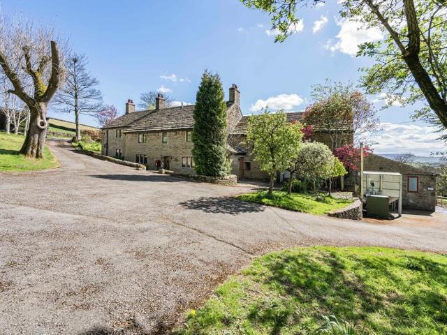 8 bedroom detached house for sale