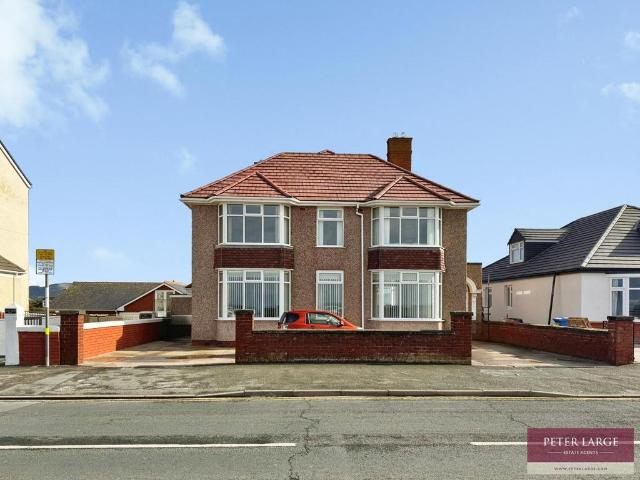 8 bedroom detached house for sale