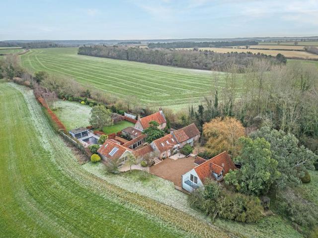 8 bedroom detached house for sale