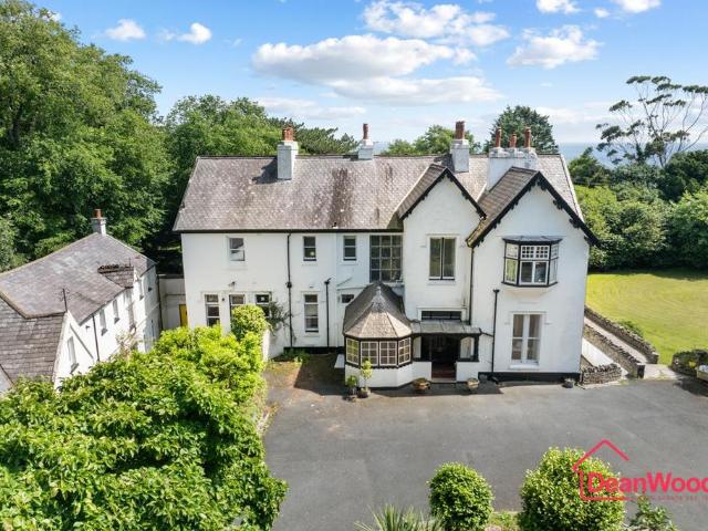 7 bedroom detached house for sale