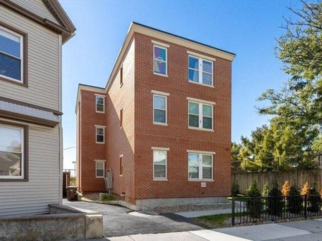 8 bedroom, Everett MA 02149 103493609