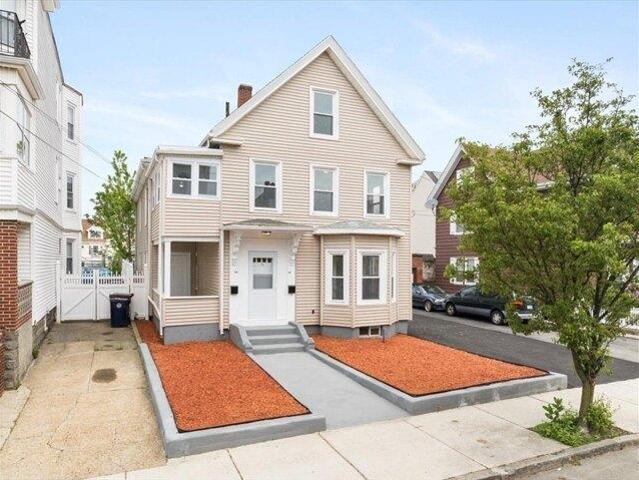 8 bedroom, Everett MA 02149 104513652
