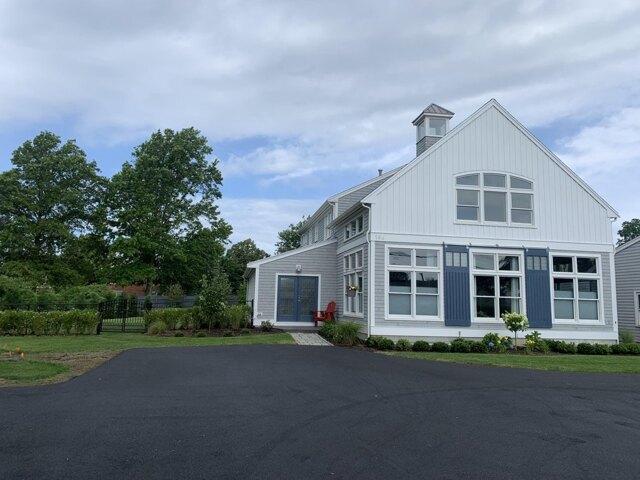 8 bedroom, Falmouth MA 02540 105402637