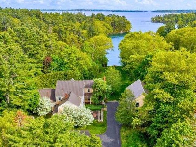 8 bedroom, Falmouth ME 04105 105647976