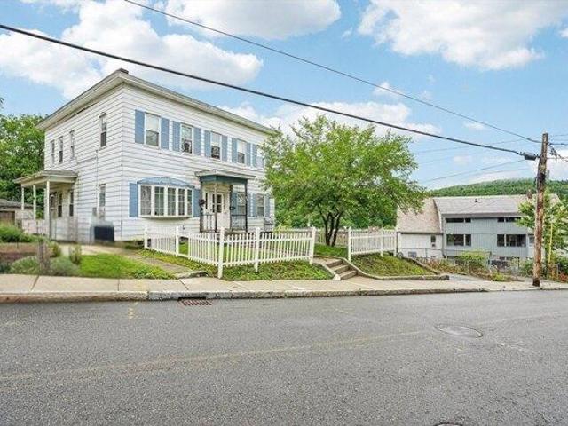 8 bedroom, Fitchburg MA 01420 105258734