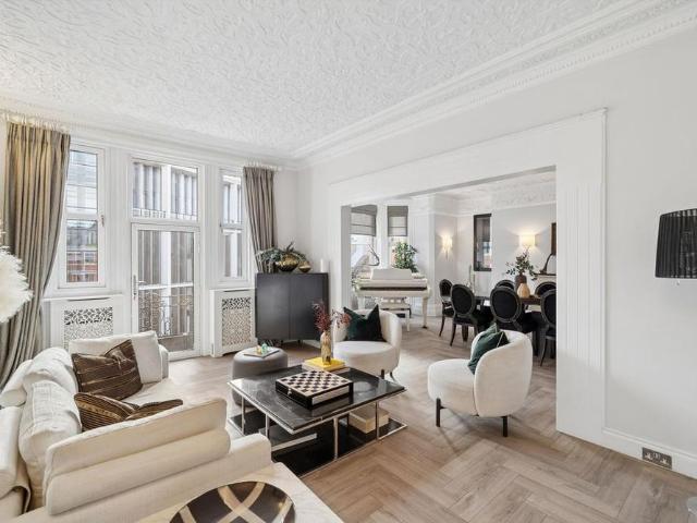 8 bedroom flat to rent