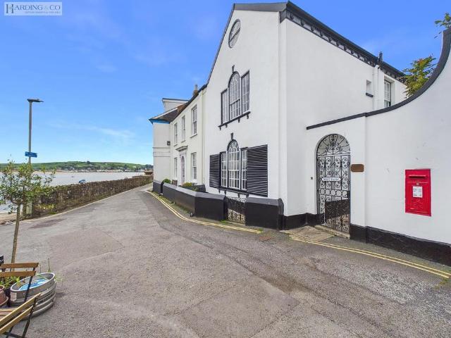 5 bedroom house for sale
