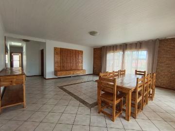 8 Bedroom House For Sale in Bayview
