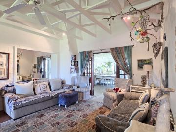 8 Bedroom House For Sale in Marshstrand